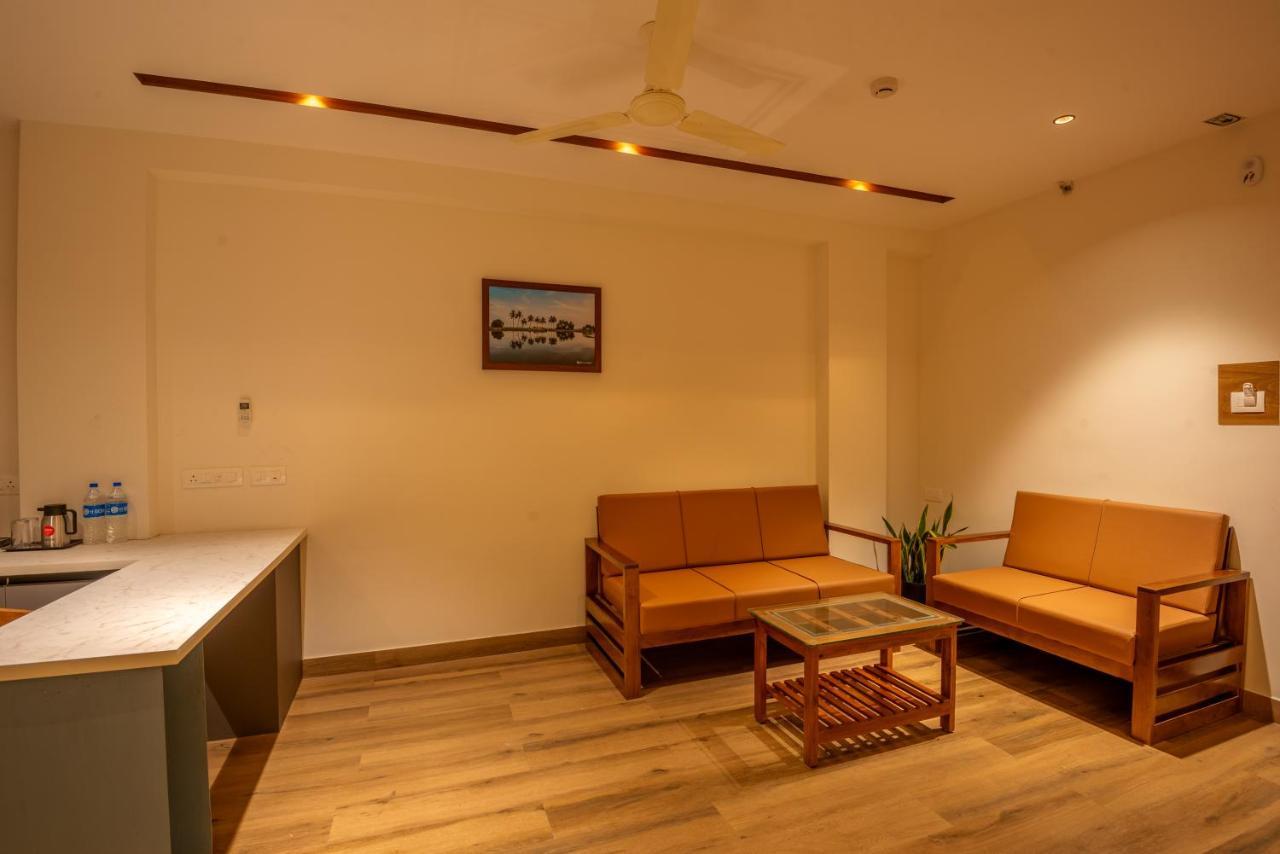 Hotel Stay Bella קוז'יקודה מראה חיצוני תמונה
