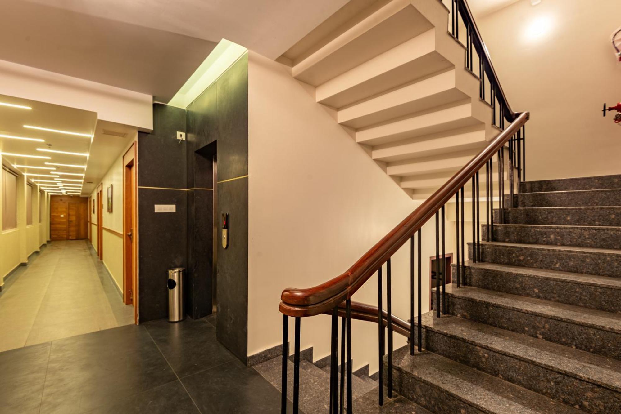 Hotel Stay Bella קוז'יקודה מראה חיצוני תמונה