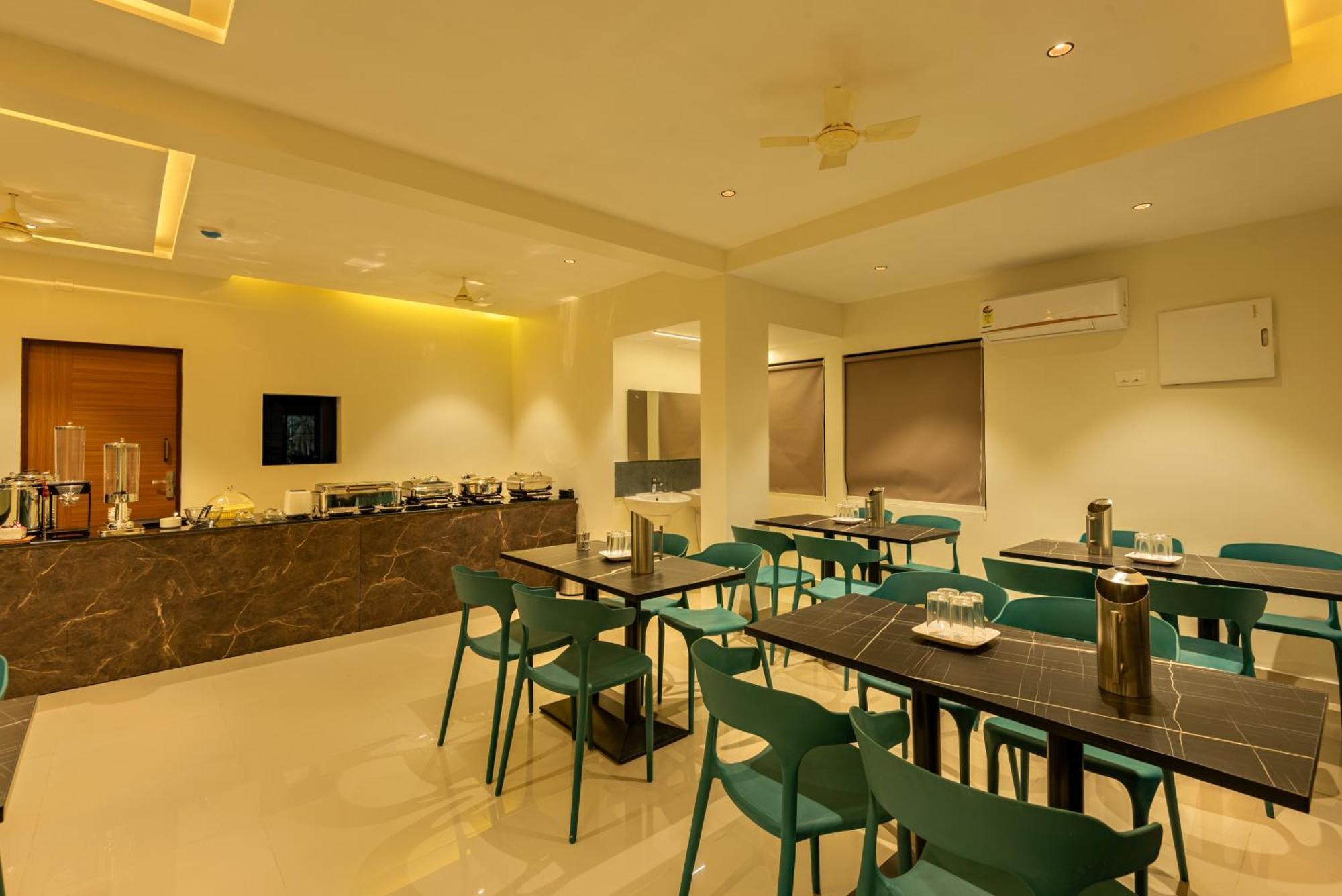 Hotel Stay Bella קוז'יקודה מראה חיצוני תמונה